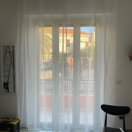 Apartment Posidonea Al Centro Citta 1