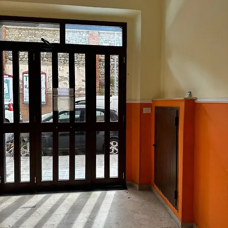 Posidonea Al Centro Citta 1 Apartment